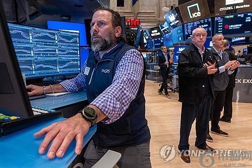 中东冲突导致国际油价飙升 纽约股市承压下行