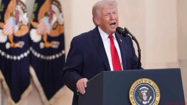 特朗普举办迷因币盛宴，$TRUMP代币暴跌超95%引关注