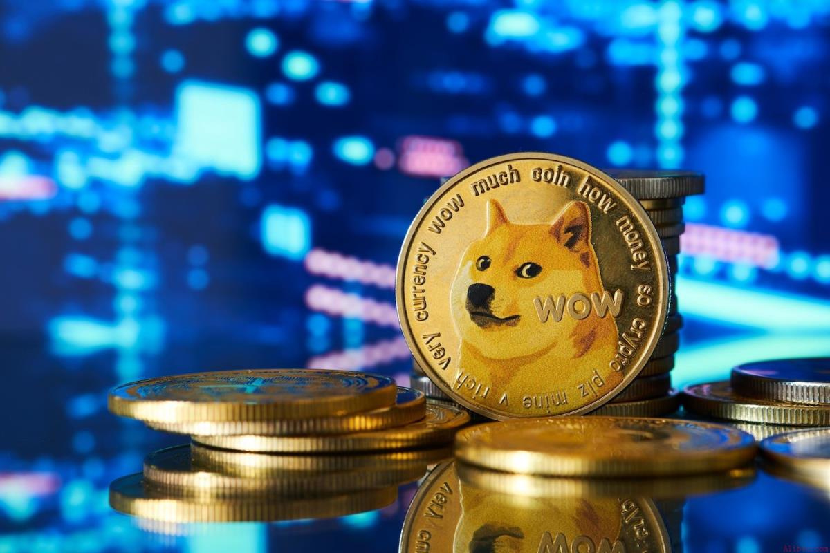 狗狗币涨幅3%，比特币回落之际，模因币买家进场