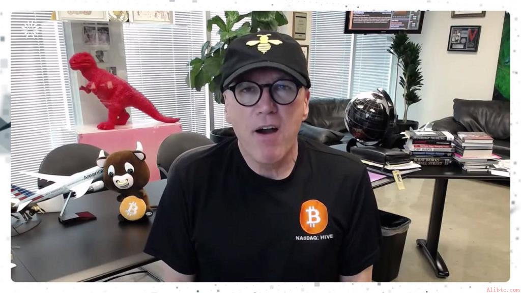 华尔街分析师维持对HIVE Digital股票买入评级