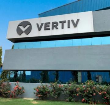 维谛（VRT）乘人工智能基建东风，股价飙升至历史新高