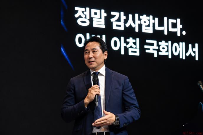 [机构Web3论坛] First Digital CEO： "稳定币之后是AI金融"... 解决“非银行”问题
