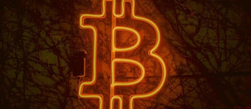 币安官网注册｜比特币ETF周度净流出10亿，机构资金逆转引发市场震荡