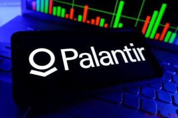 尽管Wolfe Research上调评级至同业表现，Palantir(PLTR)股价仍下跌2%