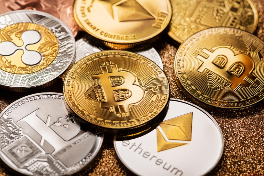 BTC坚守7.7万美元，山寨币抢尽风头：每周加密货币回顾