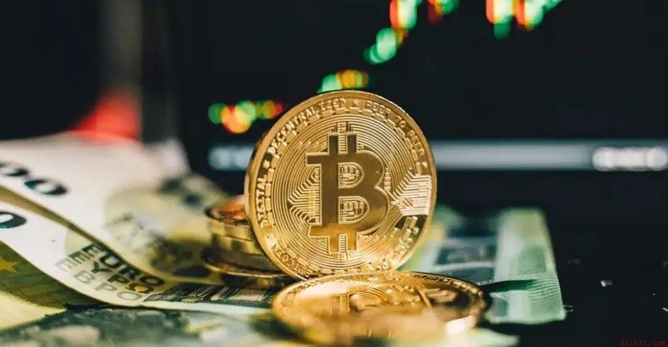 比特币逼近8万美元，大型交易所存款仍处于正常范围