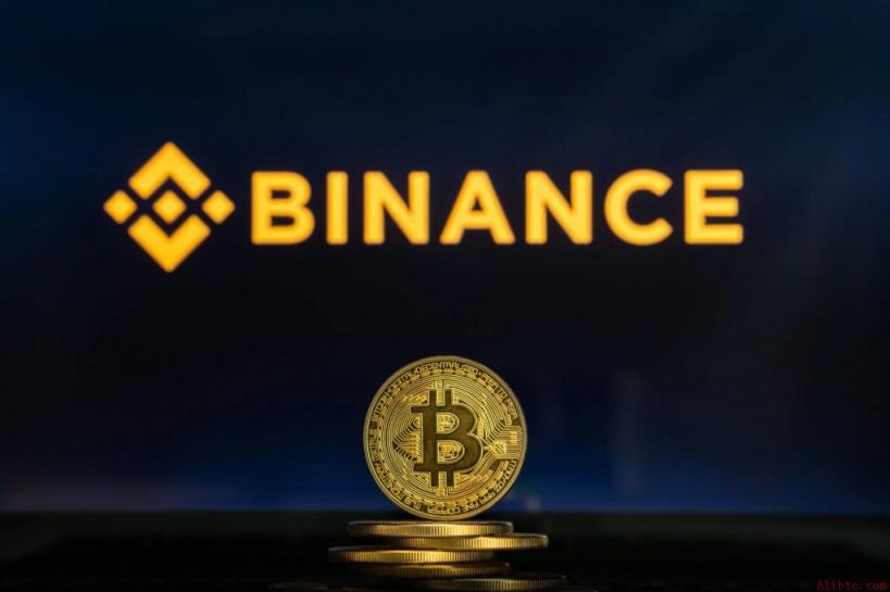比特币突破87000美元后回落，技术面现黄金交叉信号