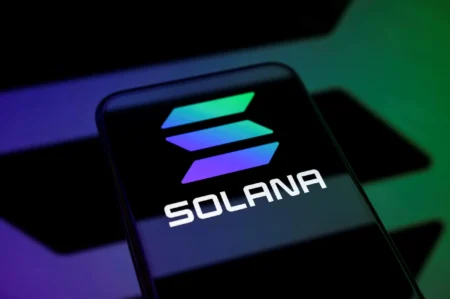 SOL价格回调在即？技术面指向150美元目标前的短暂修正