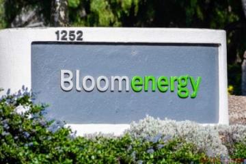 Bloom Energy股价反弹13% 氢能项目合作稳固带动AI基建股走强
